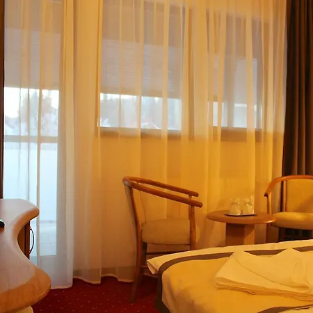 Hotel Carpați 3*